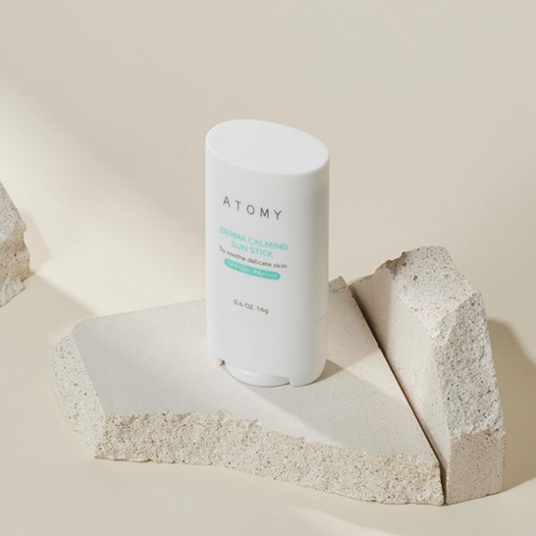 Атоми Успокаивающий солнцезащитный стик Derma Calming *1 шт (16 г) — изображение 2